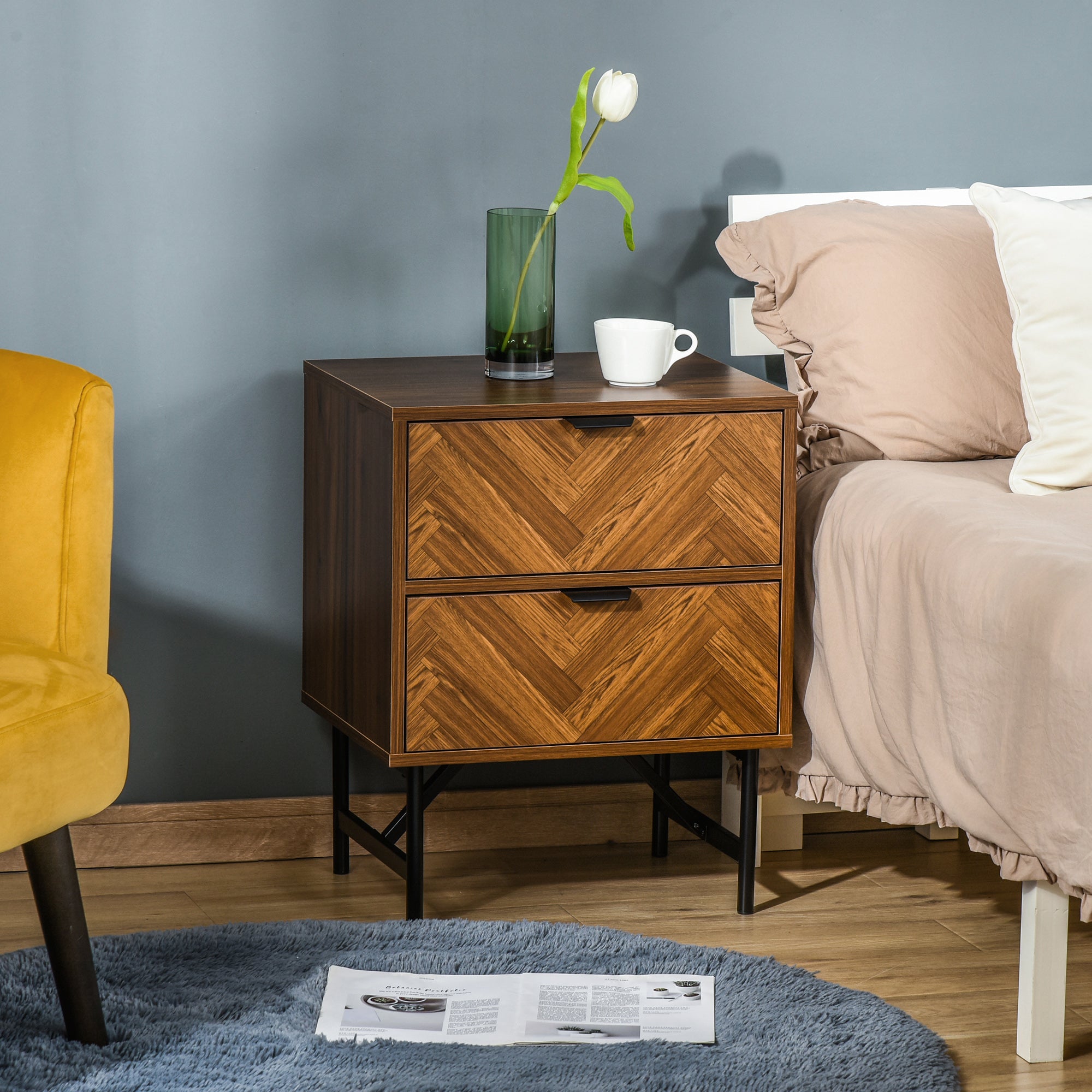 HOMCOM Bedside Table, Nightstand for Bedroom, End Side Table Dresser Storage with 2 Drawers, Walnut Brown