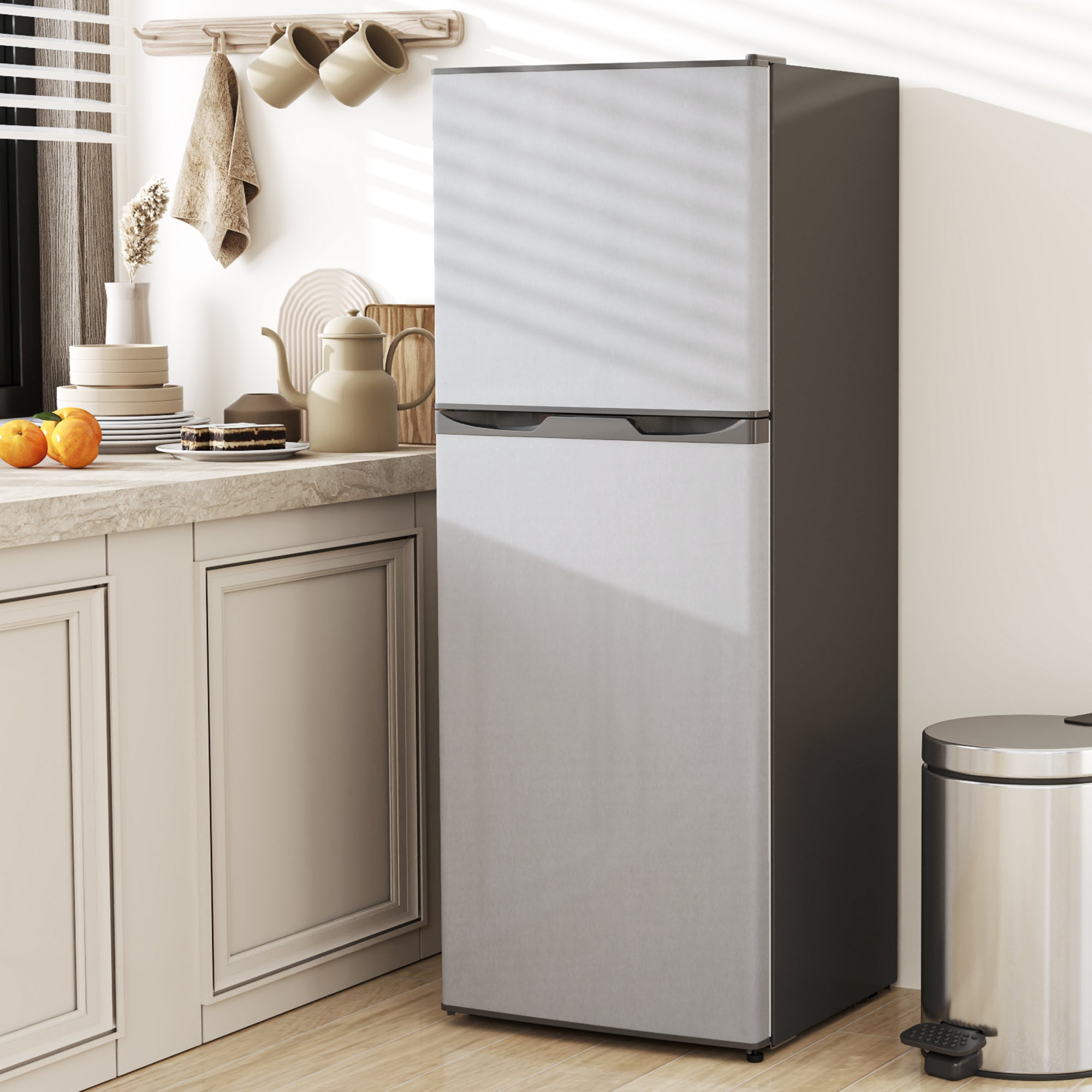 HOMCOM Double Door Mini Fridge with Freezer, 4.6 Cu.Ft Small Refrigerator with Thermostat, Shelves, Reversible Door, Silver