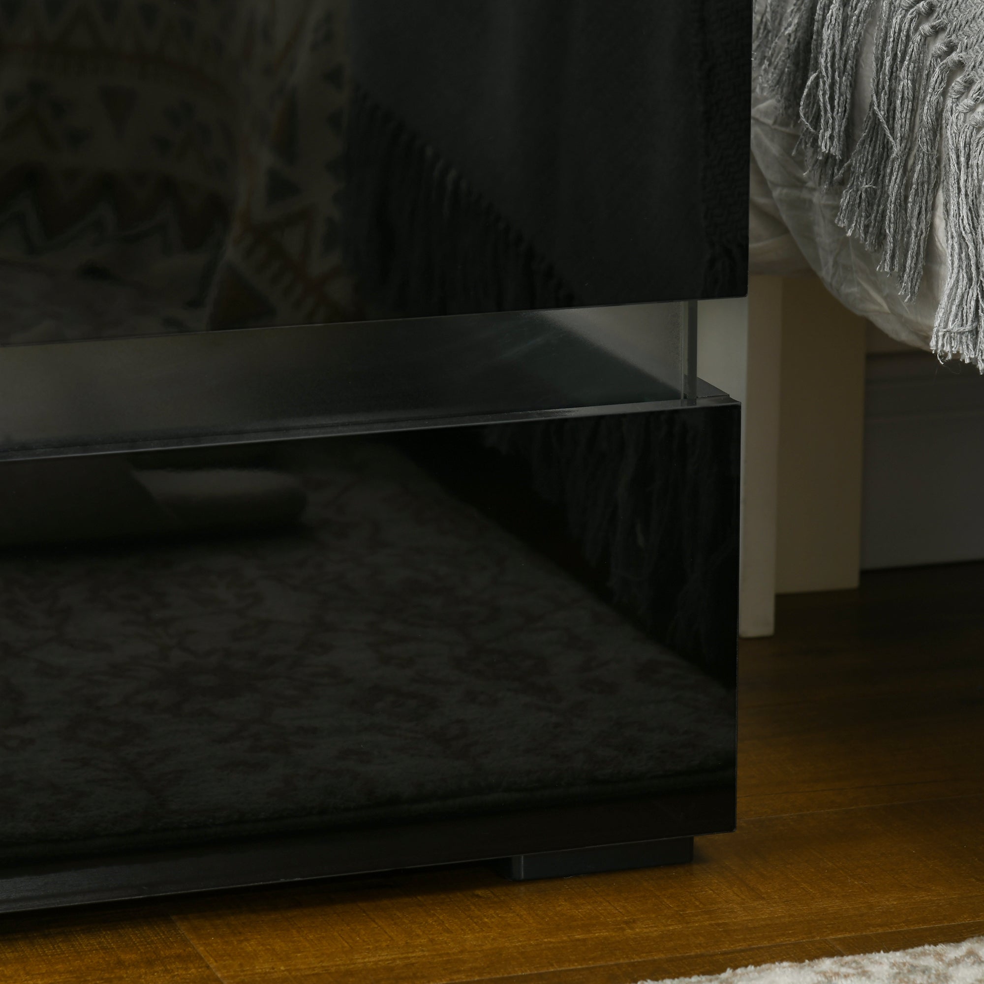 HOMCOM Modern Nightstand, Bedside Table with 2 Drawers, USB Powered RGB LED Lights, Remote for Bedroom, Black