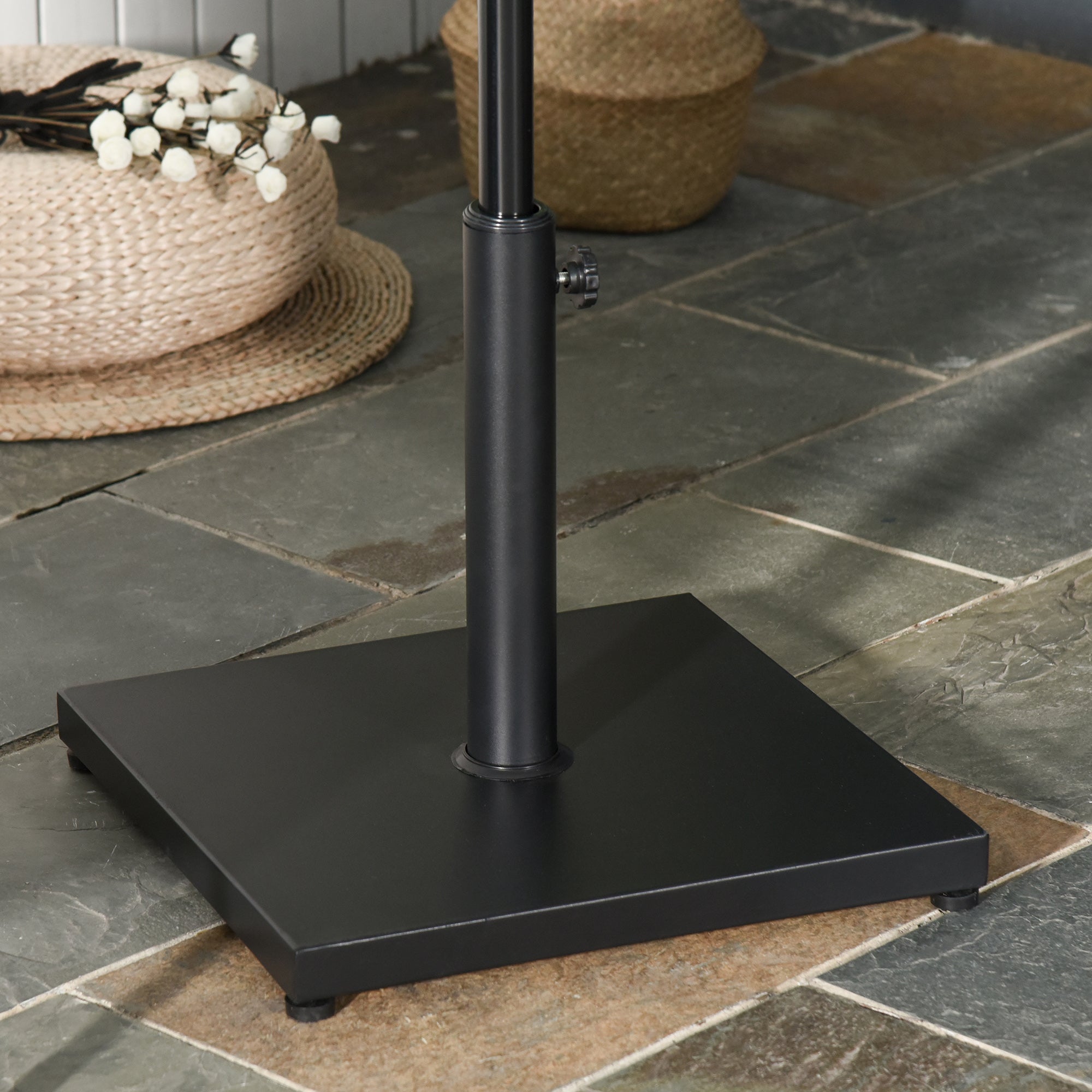 Outsunny 40 lbs Steel Square Parasol Stand Base w/ Adjustable Knob Umbrella Stand Garden Patio Outdoor Home, Black