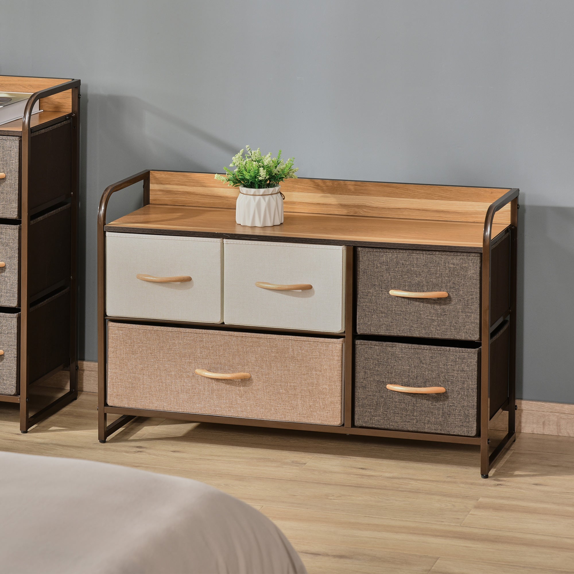 HOMCOM 5-Bin Dresser Storage Tower Cabinet Organizer Unit, Easy Pull Fabric Bins with Metal Frame for Bedroom
