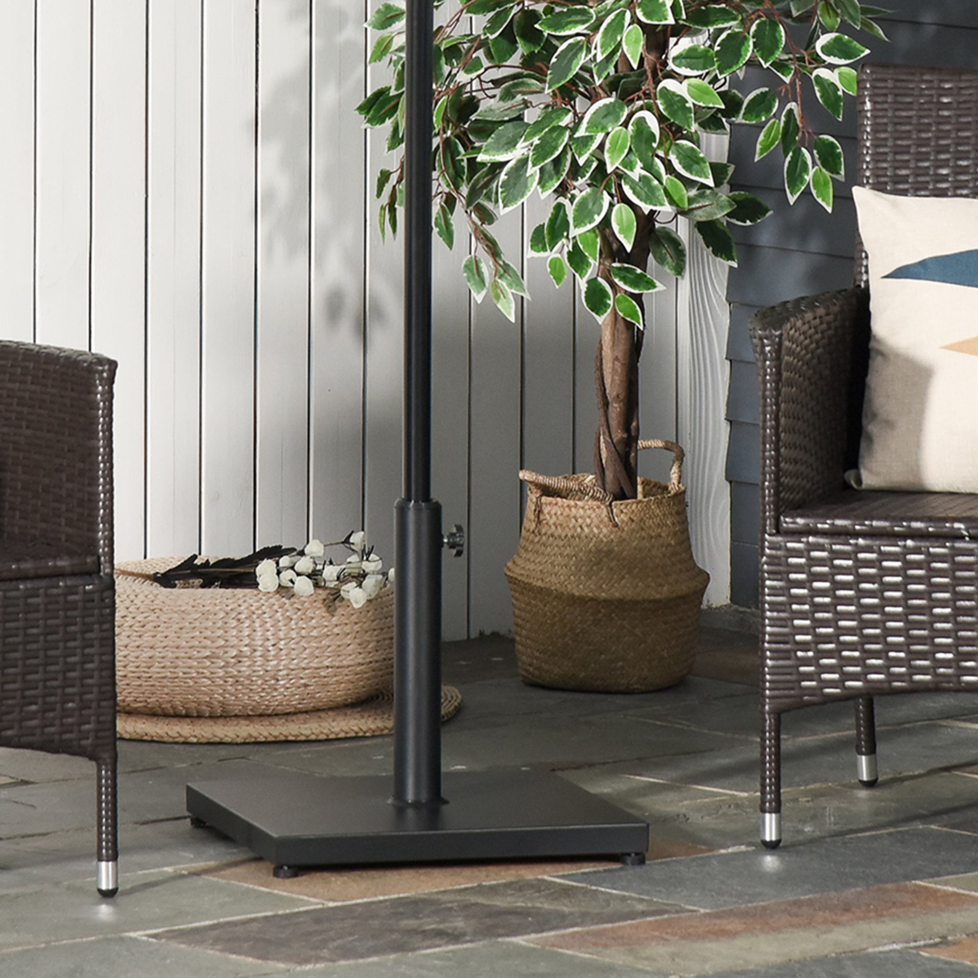 Outsunny 40 lbs Steel Square Parasol Stand Base w/ Adjustable Knob Umbrella Stand Garden Patio Outdoor Home, Black