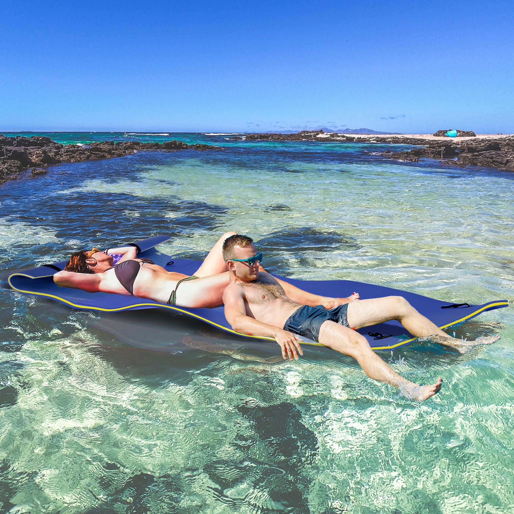 HOMCOM 10' x 5' Roll-Up Pool Float Pad for Lakes, Oceans, & Pools, Water Mat for Playing, Relaxing & Recreation, Blue