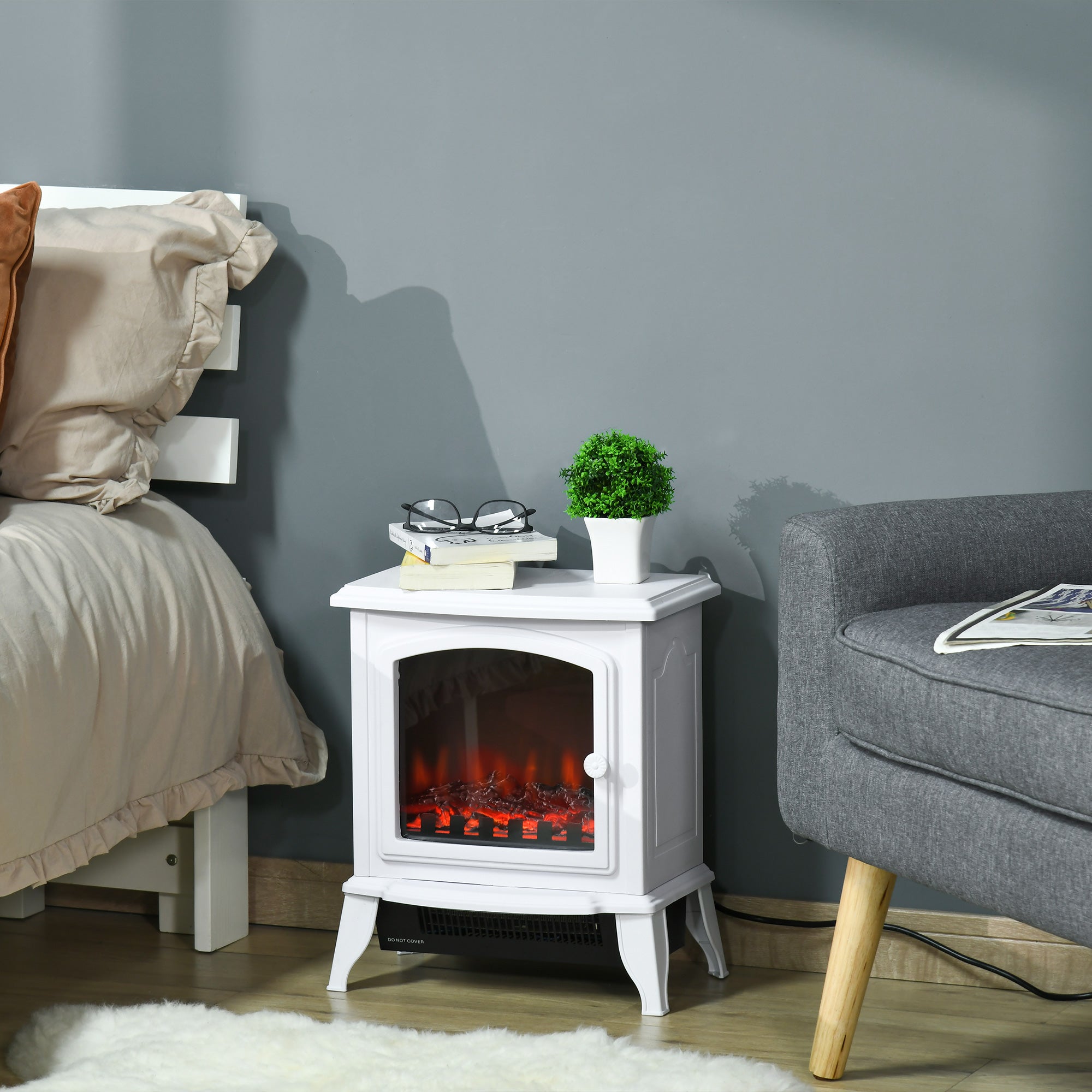 HOMCOM Electric Fireplace Heater, Freestanding Fireplace Stove with Realistic Flame Effect, Overheat Safety Protection, 750W/1500W, White