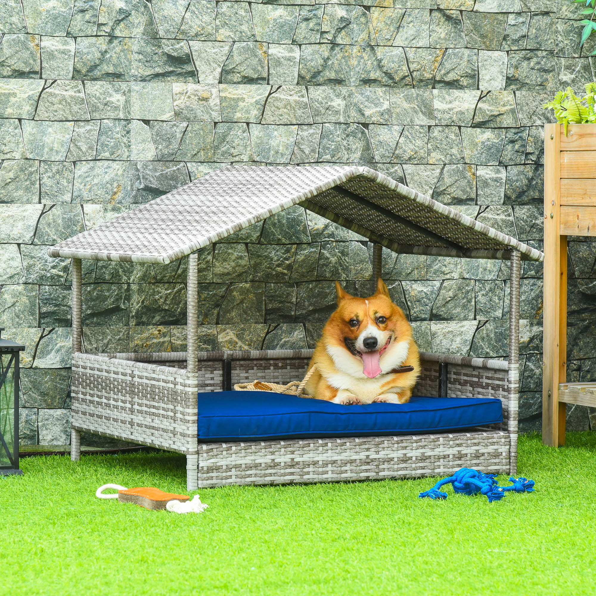 PawHut Wicker Pet House Dog Bed for Indoor/Outdoor Rattan Furniture with Cushion