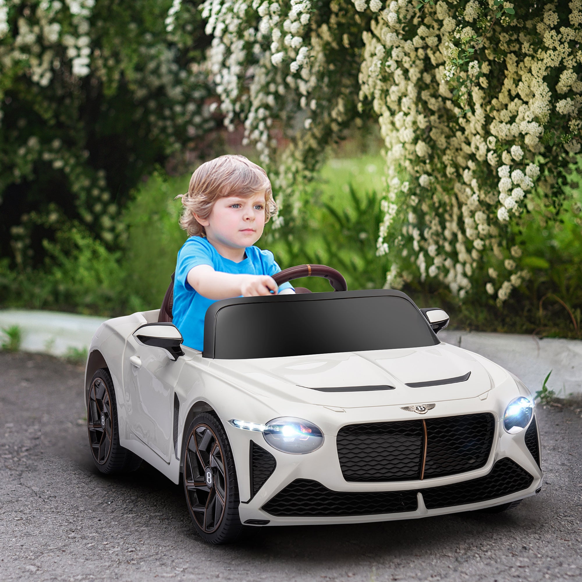Aosom 12V Electric Ride on Car with Butterfly Doors, 3.1 MPH Kids Ride-on Toy for Boys and Girls with Remote Control, Suspension System, Horn Honking, White