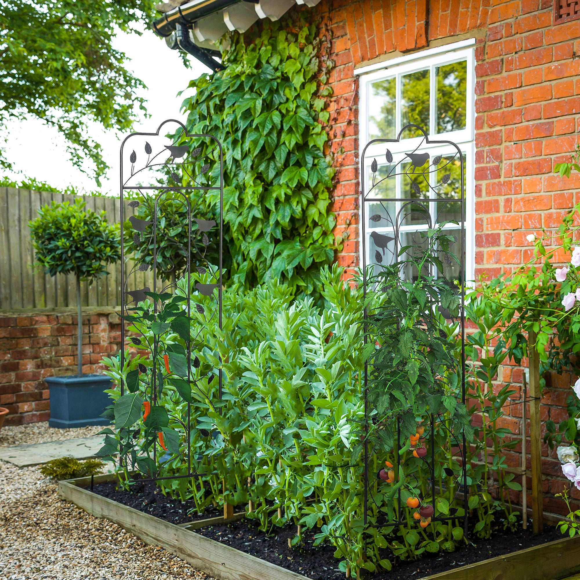 Outsunny 2 Pack Garden Trellis for Climbing Plants, Outdoor Metal Grid Panels with Birds and Leaves, for Roses, Vine Flower, Cucumber, Clematis, 59" Tall