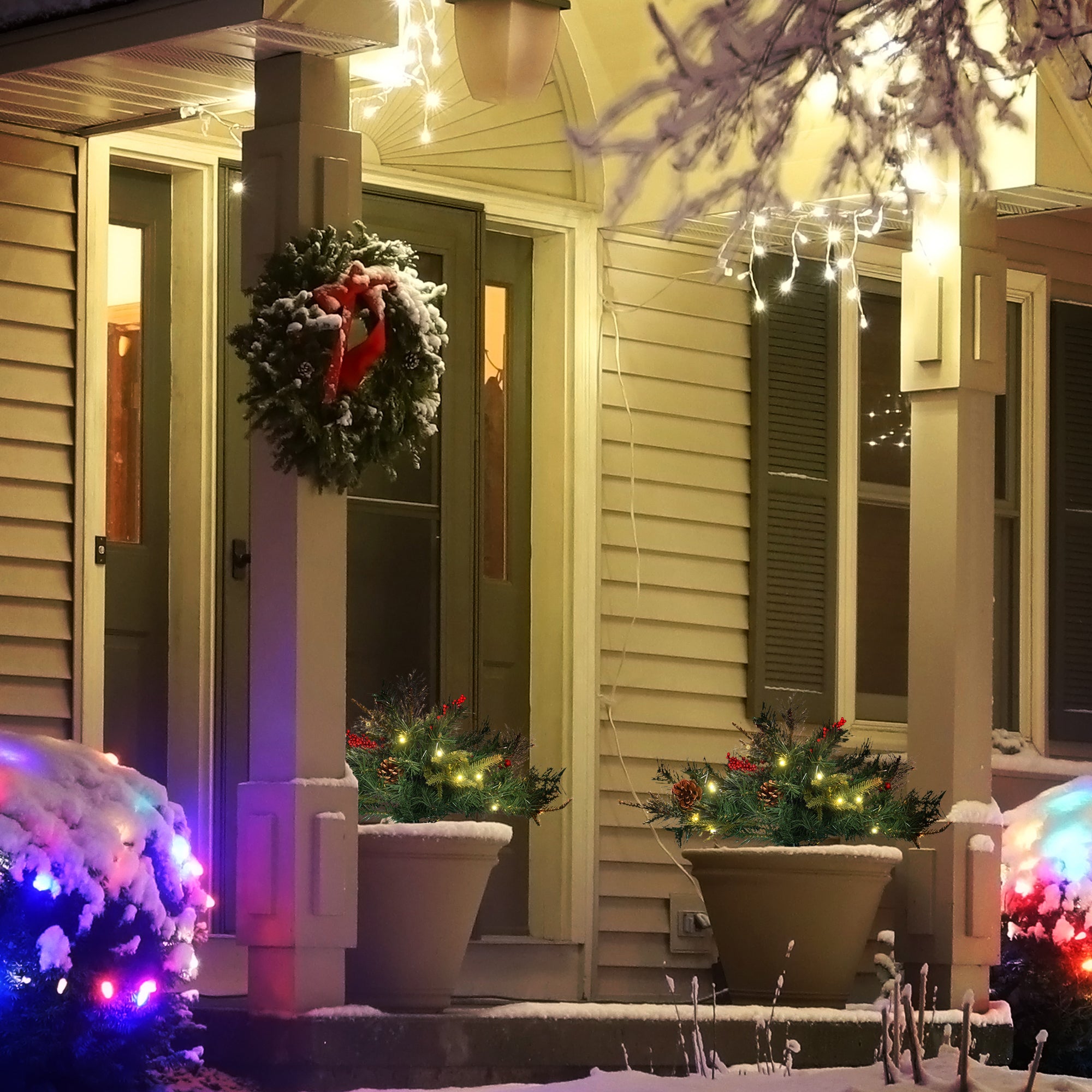 HOMCOM 1.5 Foot/16 inch 2 Pack Prelit Artificial Christmas Tree Cordless with 69 Branches, Warm White LED lights, Red Berries, Pine Cones, for Outdoor Entryway, Green